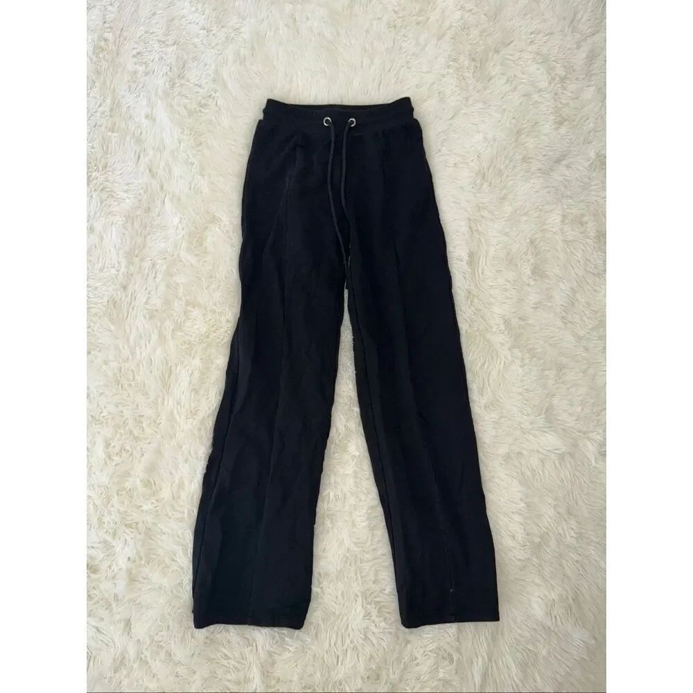 Tiger mist black sweat pants buttons on the back size XS